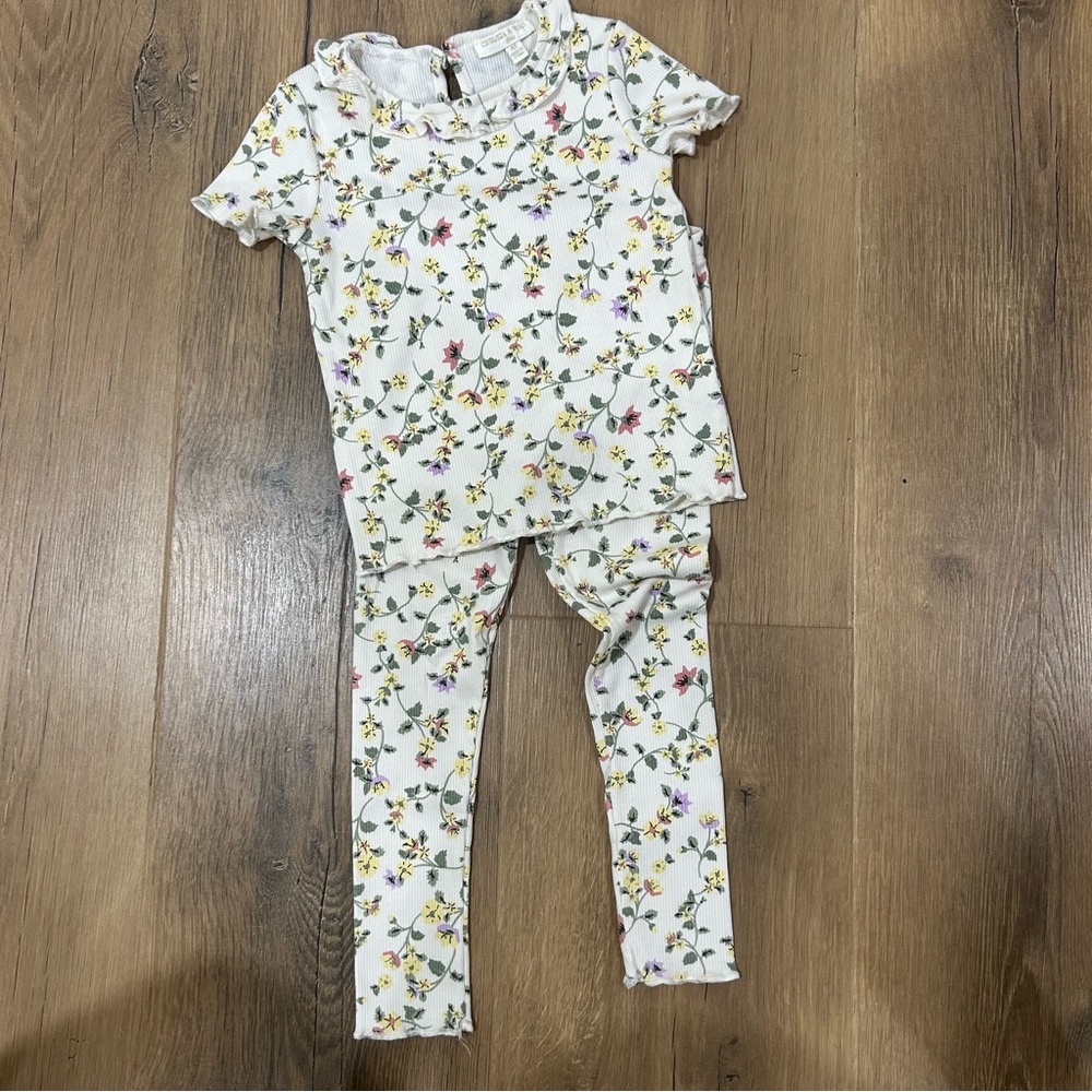 Chelsea and Violet girls toddlers floral pajamas